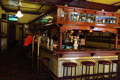 pub shuttle